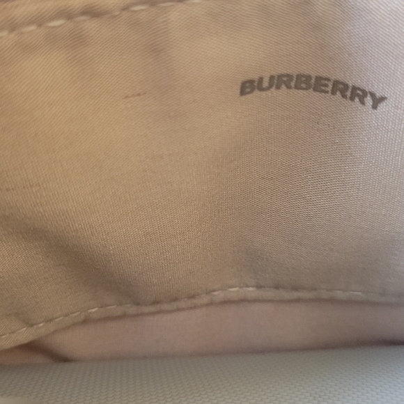 Burberry - Picture 6 of 15